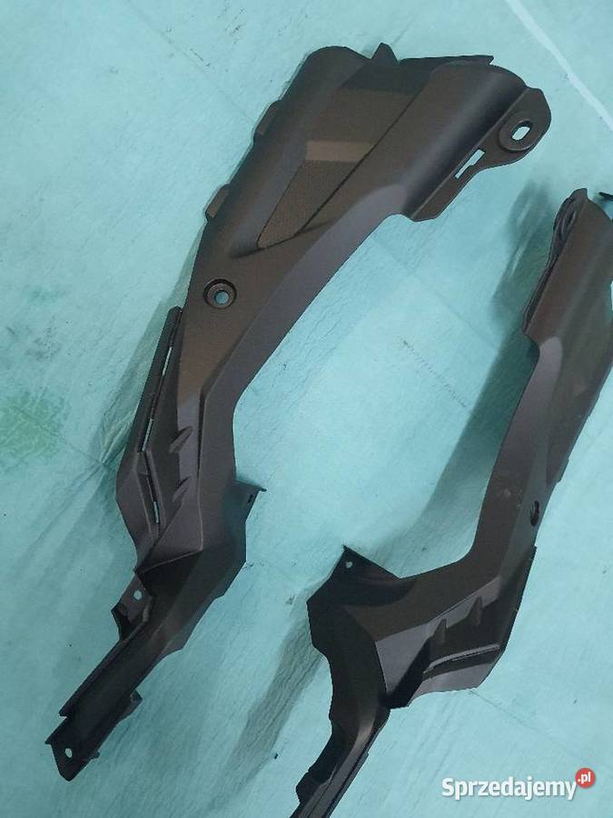 Suzuki GSXS 1000 23R zadupek owiewka tył Plastiki Grońsko sprzedam
