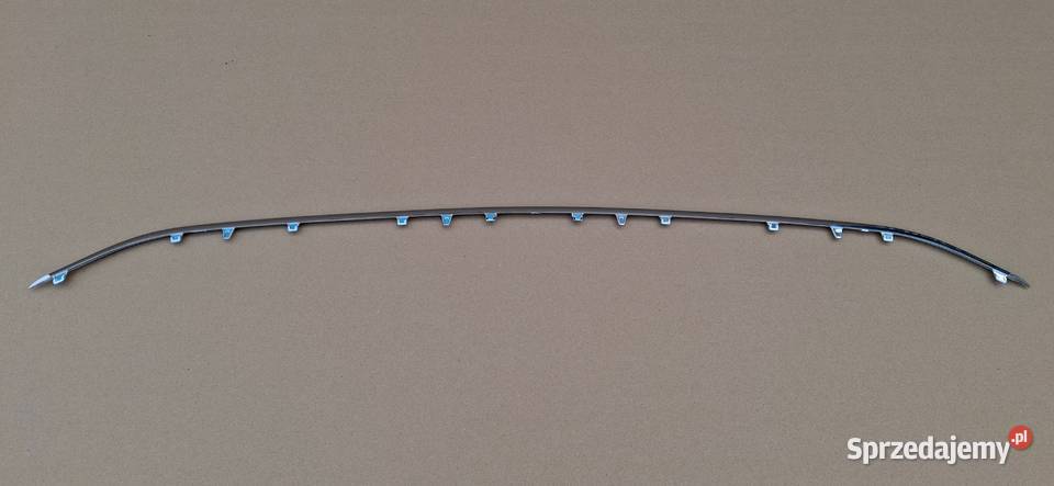 VW PASSAT B8 LISTWA CHROM KRATKI ZDERZAKA PRZÓD Zderzaki Bieleń