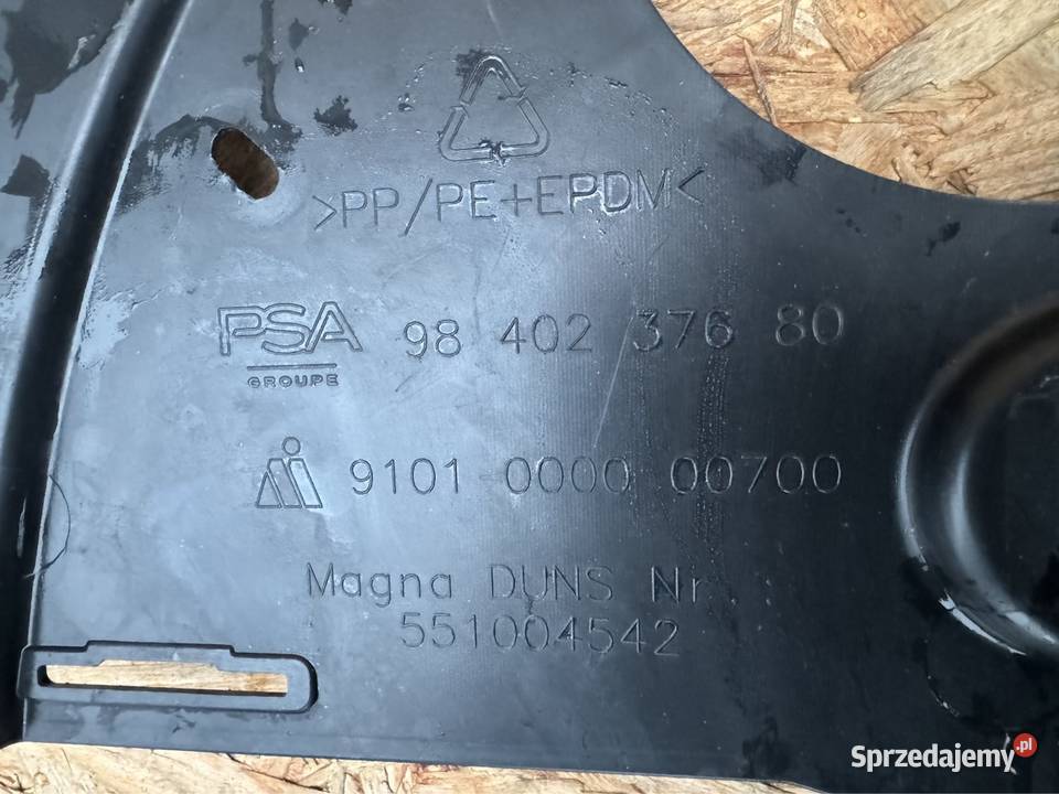 Płyta osłona pod zderzak przód Opel astra VI 6 L Rok produkcji 2025