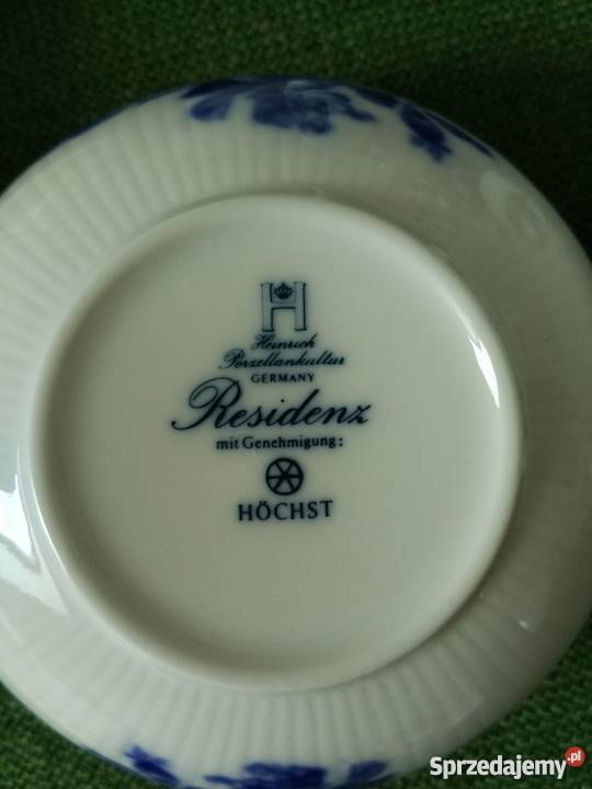 Kobaltowe róże na białej porcelanie Heinrich 38 małopolskie Gorlice