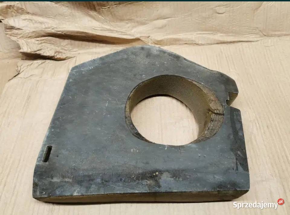 Wygłuszenie tunelu środkowego skrzyni biegów BMW Żory