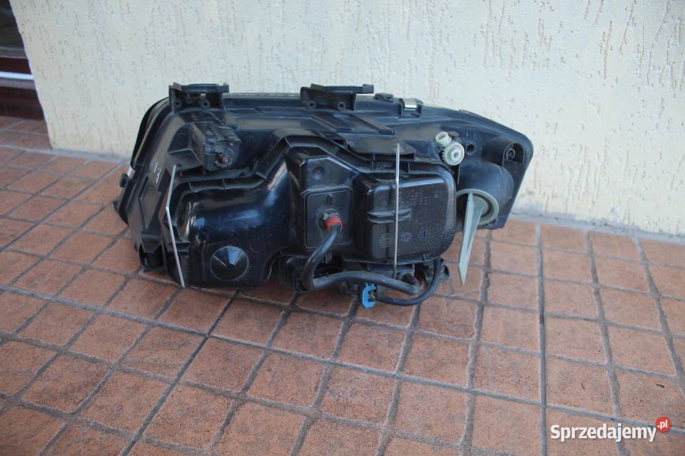 LAMPA PRAWY PRZÓD XENON AUDI A6 C5 Lampy przednie
