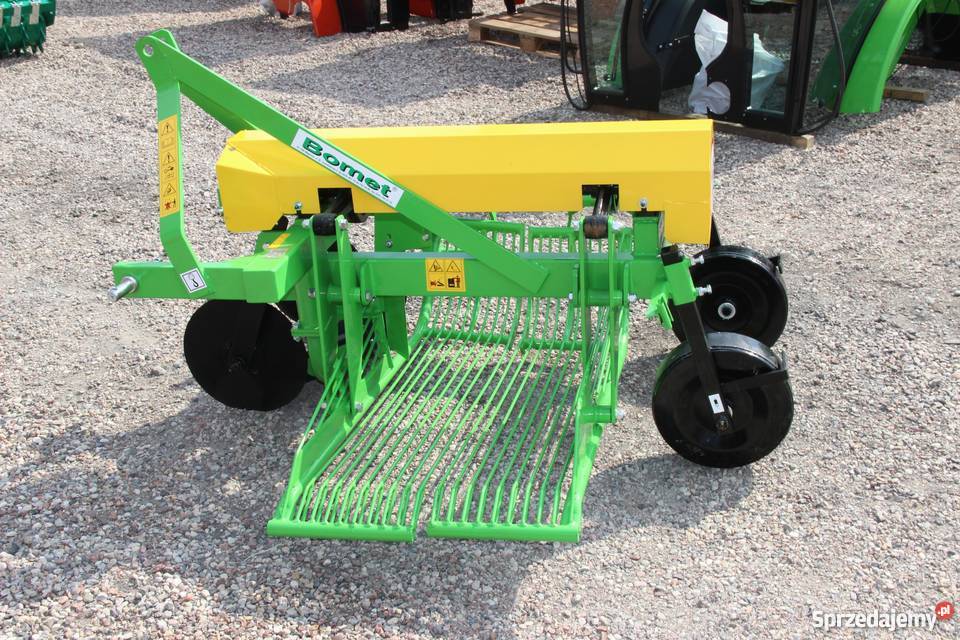 Kopaczka Kopaczki do ziemniaków wibracyjna Bomet Rogóźno