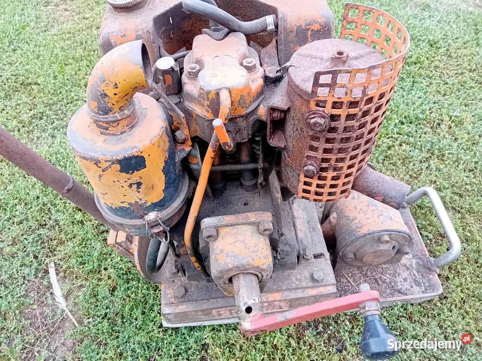 Zagęszczarka do ziemi Wojciechów