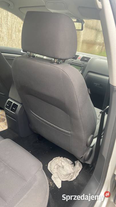 Fotele kanapa Golf 5 V Jetta Rok produkcji 2006 pomorskie Główczyce sprzedam