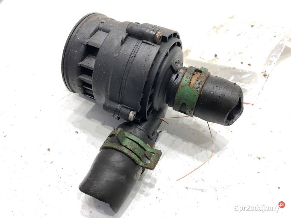 DODATKOWA POMPA WODY RENAULT MEGANE III 14 130 osobowe Części samochodowe