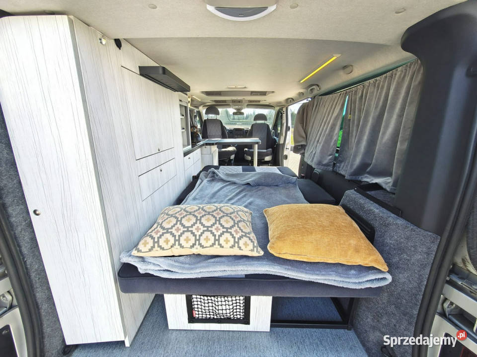 samochody kempingowe Renault TRAFIC BusKamper Rok produkcji 2020 Kampery małopolskie Gaj