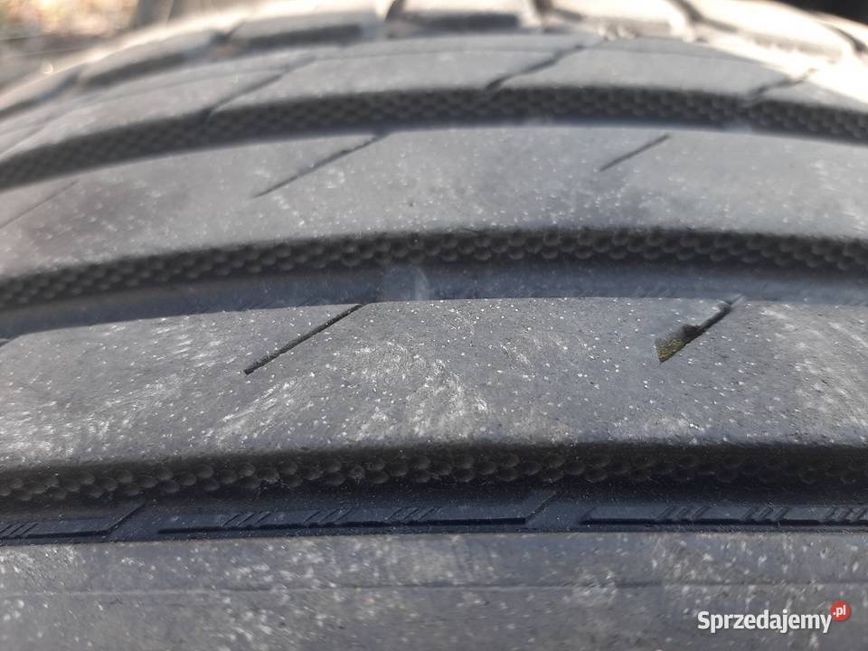 Komplet opon Nokian 22555 R18 Samochodowe Skwierzyna