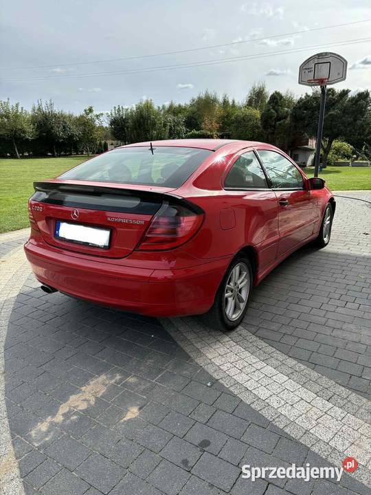 Mercedes c klasa 2002 na części Rok produkcji 2002 Siedlce