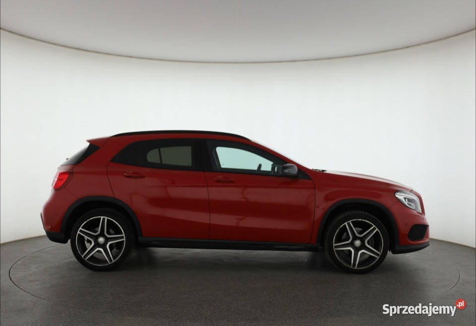 Mercedes GLA GLA 250 4MATIC Piaseczno
