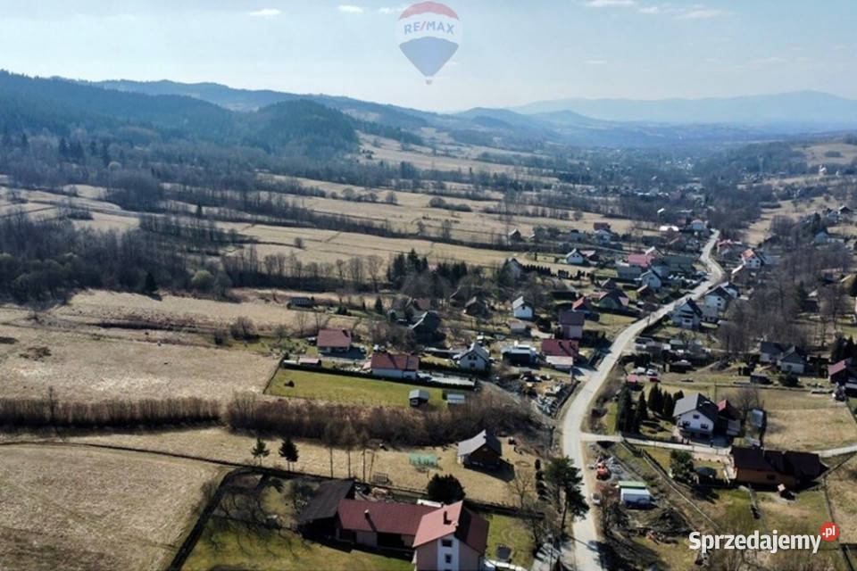 Malownicza działka budowlana w Koconiu 13 arów Kocoń