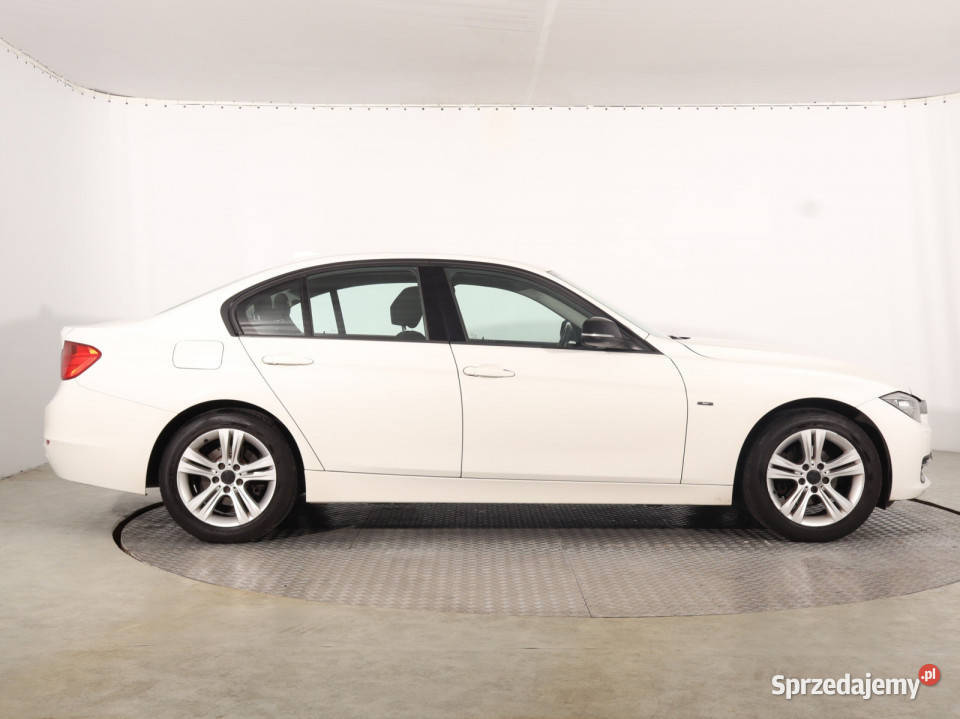 BMW 3 320 i xDrive radio Seria 3