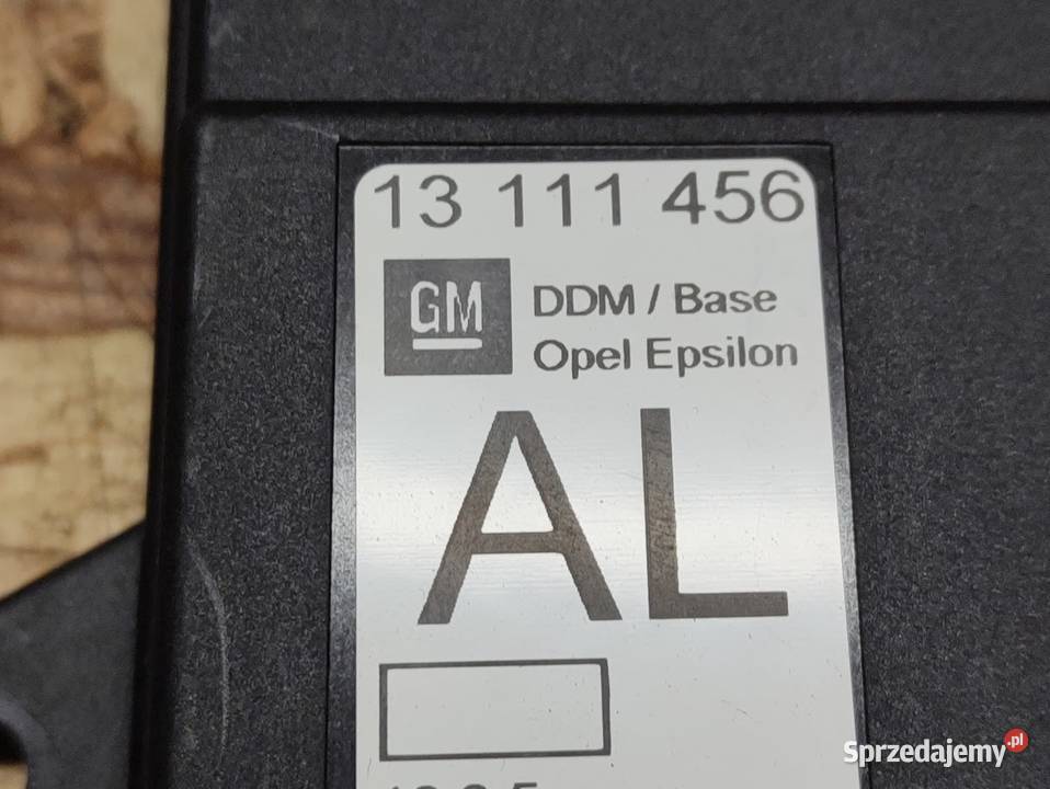 Sterownik Moduł Drzwi Lewy Przód Opel Signum Wyposażenie elektryczne