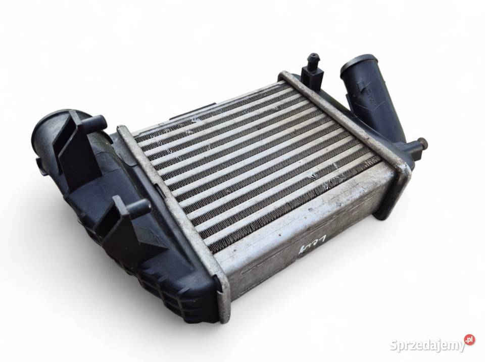 CHŁODNICA POWIETRZA INTERCOOLER LEWA AUDI A4 B6