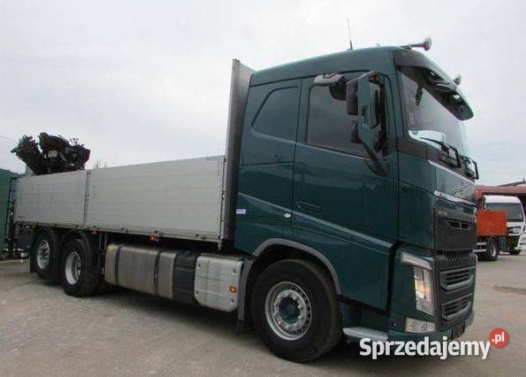 Skrzyniowy skrzynia z tylnym dzwigiem 6x2 Volvo 12333kg