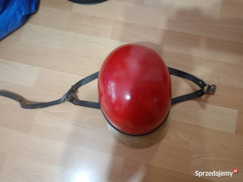 Kask orzeszek z daszkiem Świerczów sprzedam