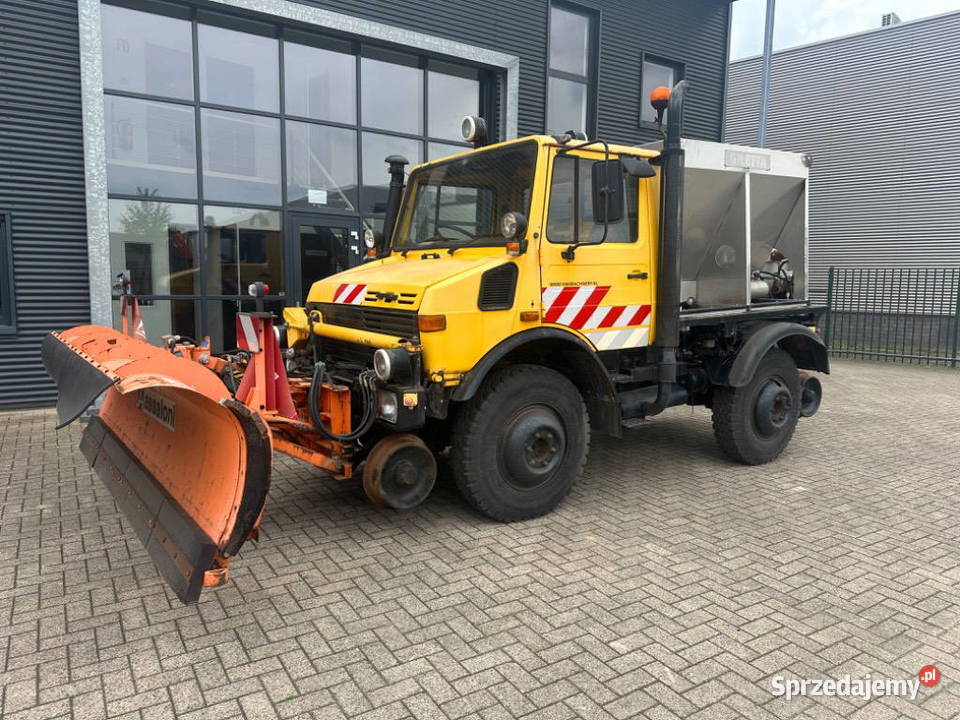 Mercedes Unimog maszyna do prac na koleji 2 hak Pługi (piaskarki) mazowieckie Warszawa