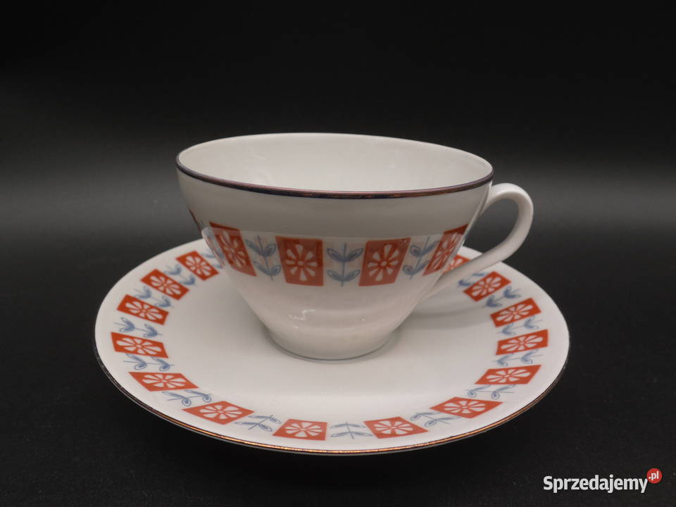 Filiżanka ze spodkiem Freiberger Porzellan Raszków
