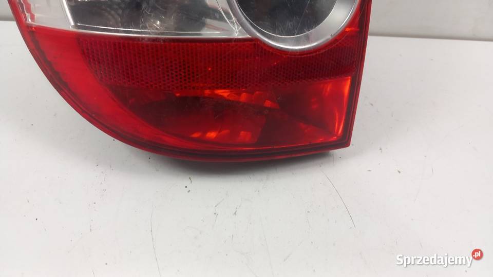 VW FOX 3D LAMPA TYŁ LEWA osobowe wielkopolskie
