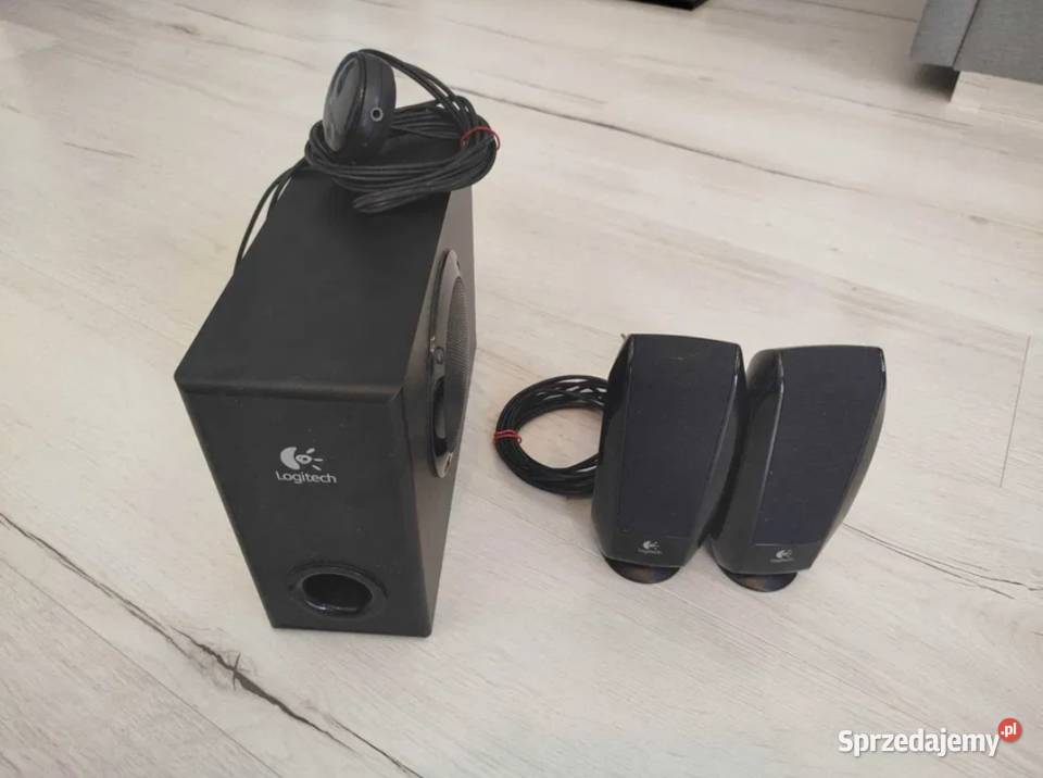 Sprzedam głośniki komputerowe Logitech S220 21 podkarpackie Bircza