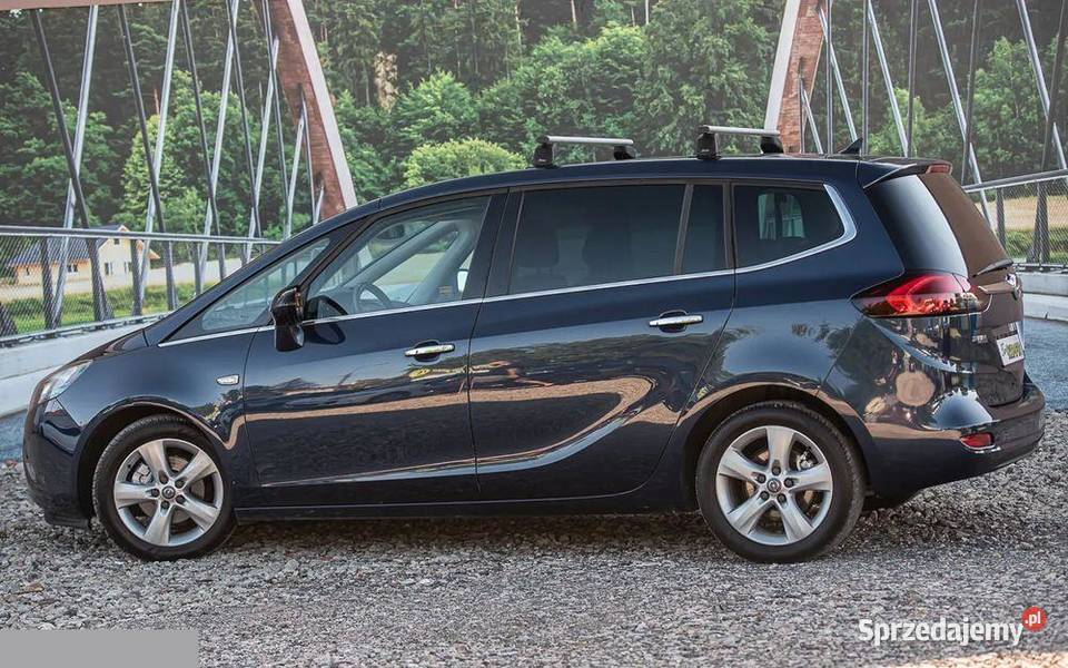 Opel Zafira 14 T Cosmo 140 2011r Możliwy Zafira Radom