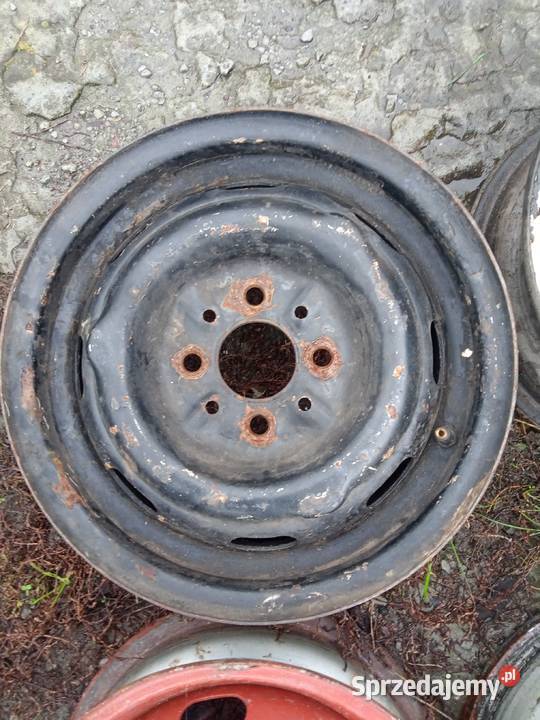 Fiat 125p felgi z noskiem 13x4x98 45 cala podkarpackie Stalowa Wola