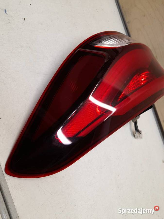 HYUNDAI I30 I 30 III KOMBI 17 LAMPA PRAWA TYŁ prawe Goleniów sprzedam