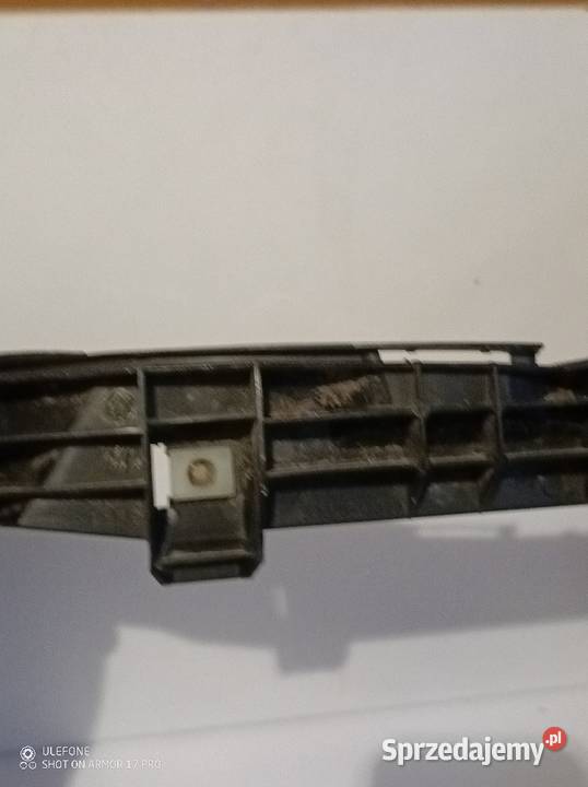 Toyota Corolla e12 ślizg zderzaka prawy tyl Łódź