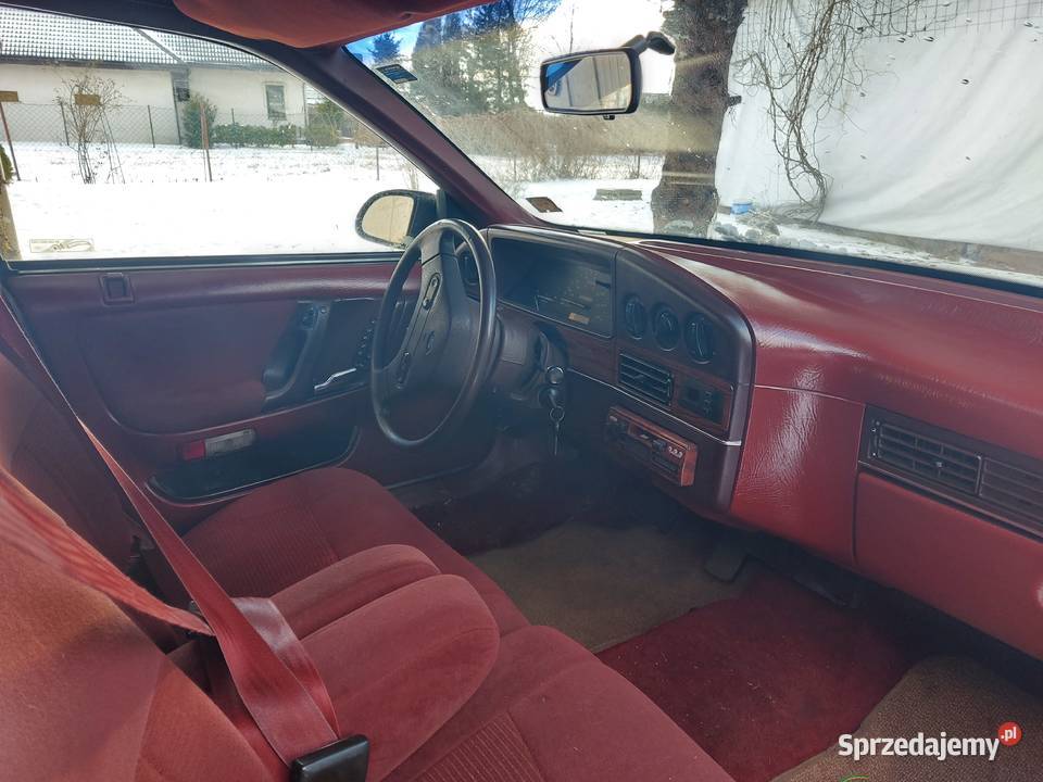 Ford Taurus 1986 automatyczna Swarzędz
