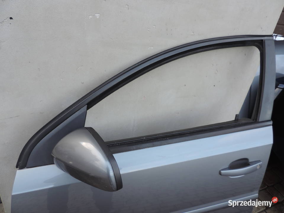 DRZWI LEWY PRZÓD OPEL VECTRA C KOMBI Z155 Nowy Sącz