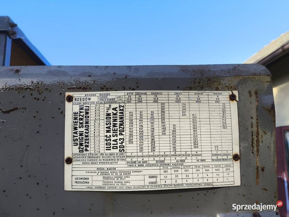 Siewnik zbożowy poznaniak Agromasz Chechły