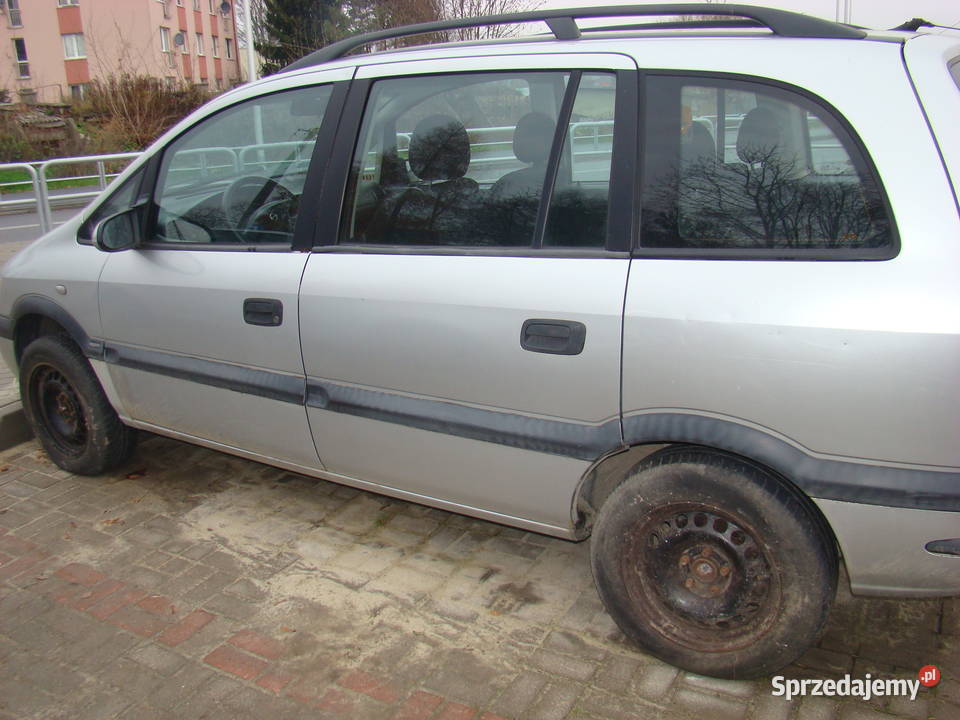 Opel Zafira A 18BG lubelskie Niemce