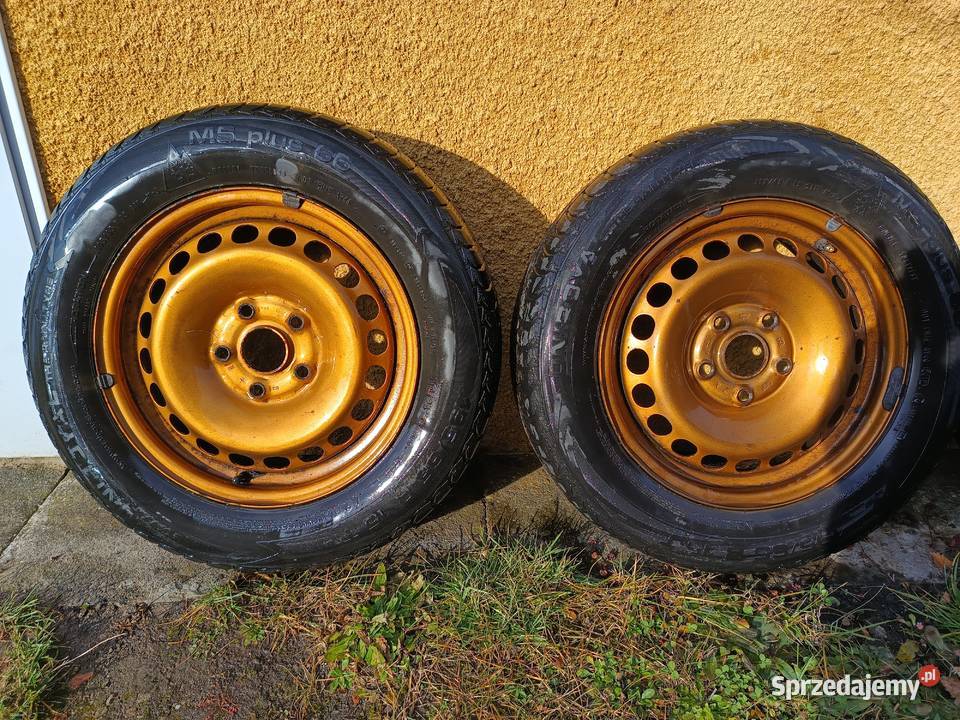 Felgi stalowe z oponami zimowymi Audi sprzedam
