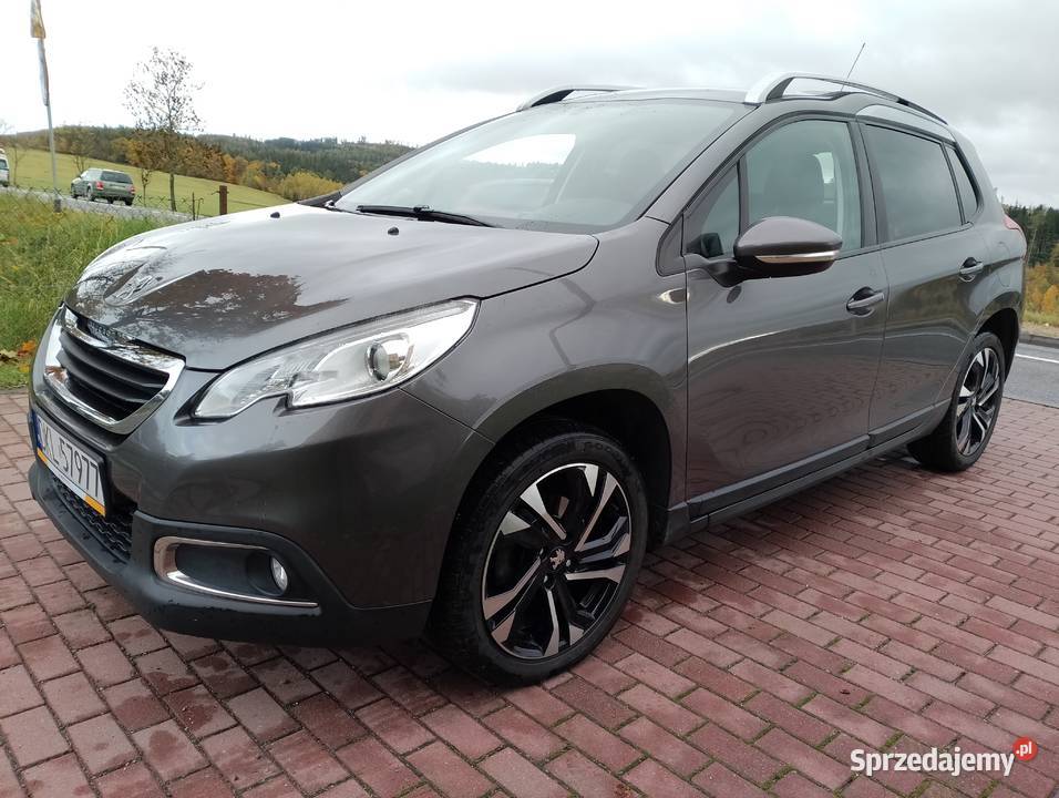 Peugeot 2008. 1.2 benzyna