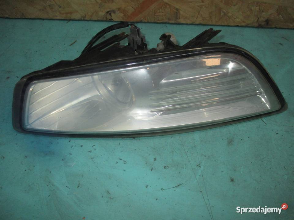 FORD MONDEO MK4 IV 10r lampa prawy przód osobowe