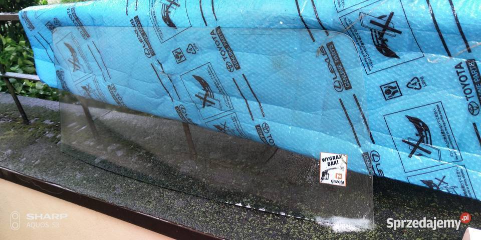 Szyba samochodowa tylnia wygieta Karoseria