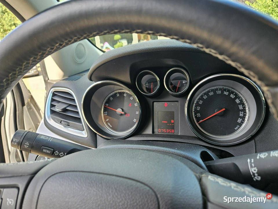 Opel Mokka 16 Benzyna 115 Iwłaściciel serwisowany w ASO kujawsko-pomorskie Skępe