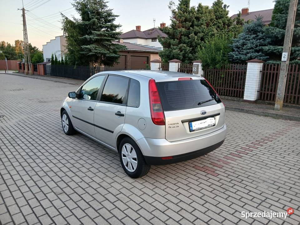 FORD FIESTA 13 Benzyna 5 drzwi klimatyzacja Fiesta sprzedam