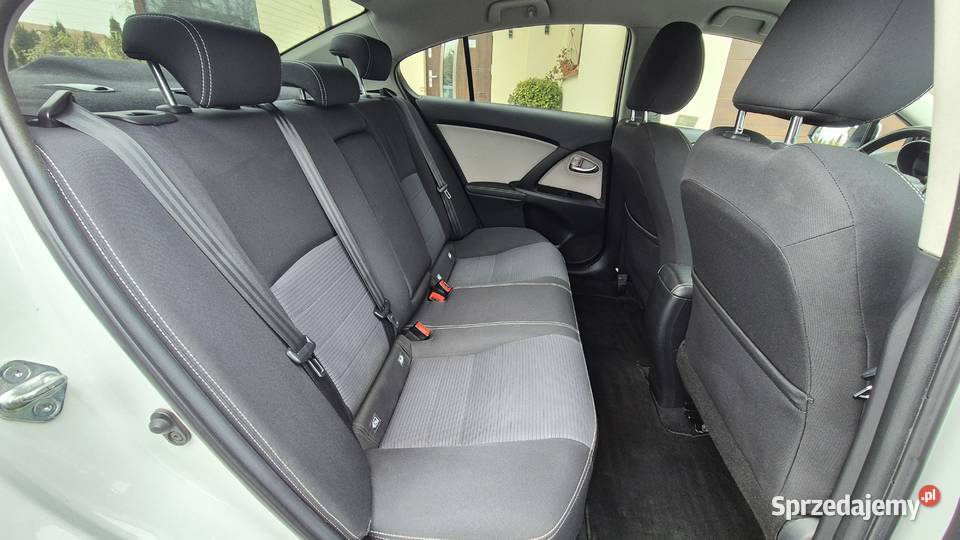 PEWNA TOYOTA AVENSIS Z POLSKIEGO SALONU SERWIS Kraków