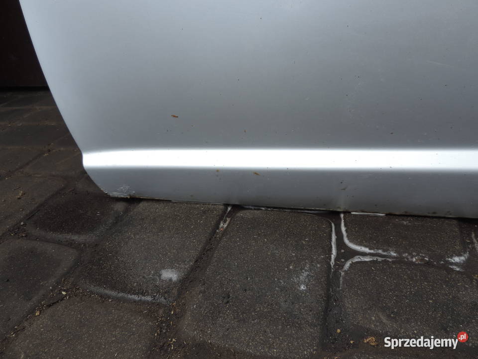 DRZWI LEWY PRZÓD TOYOTA YARIS I HB FL 1E7 małopolskie Nowy Sącz