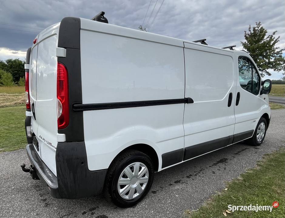 Opel Vivaro Long 2014r 20 115 Klima gniazdo AUX Poddębice