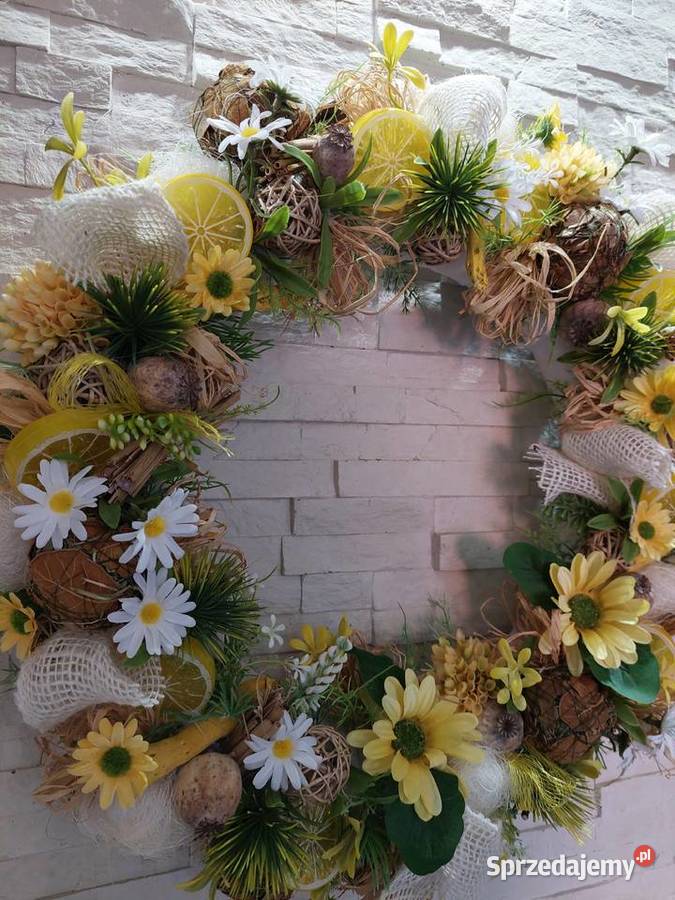 WIANEK Z CYTRYNAMI LED Stargard