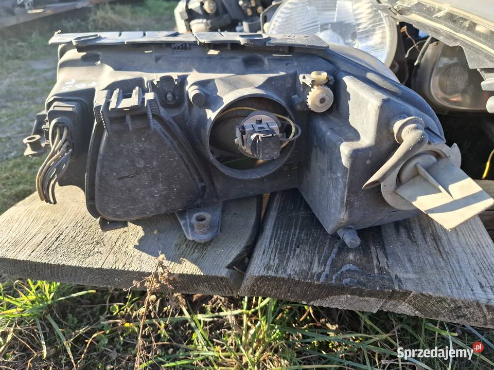 Lampa Prawa Przód Volkswagen Passat B5 FL lubelskie Wisznice sprzedam