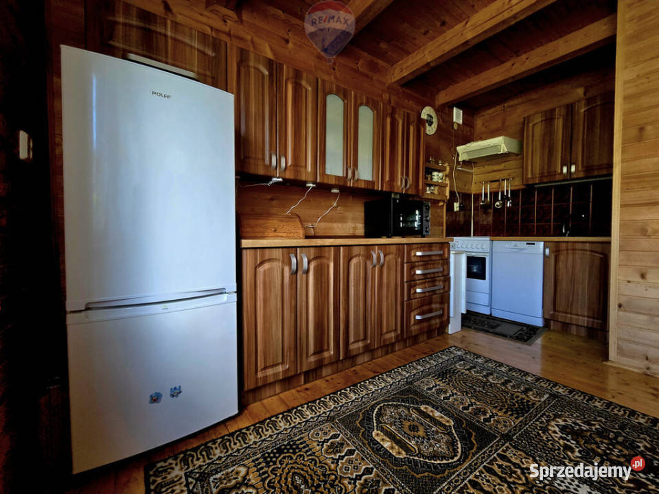 Uroczy dom z ogrodem w Zabrzeżu Małopolskie Rok budowy 1997 Sprzedaż małopolskie sprzedam