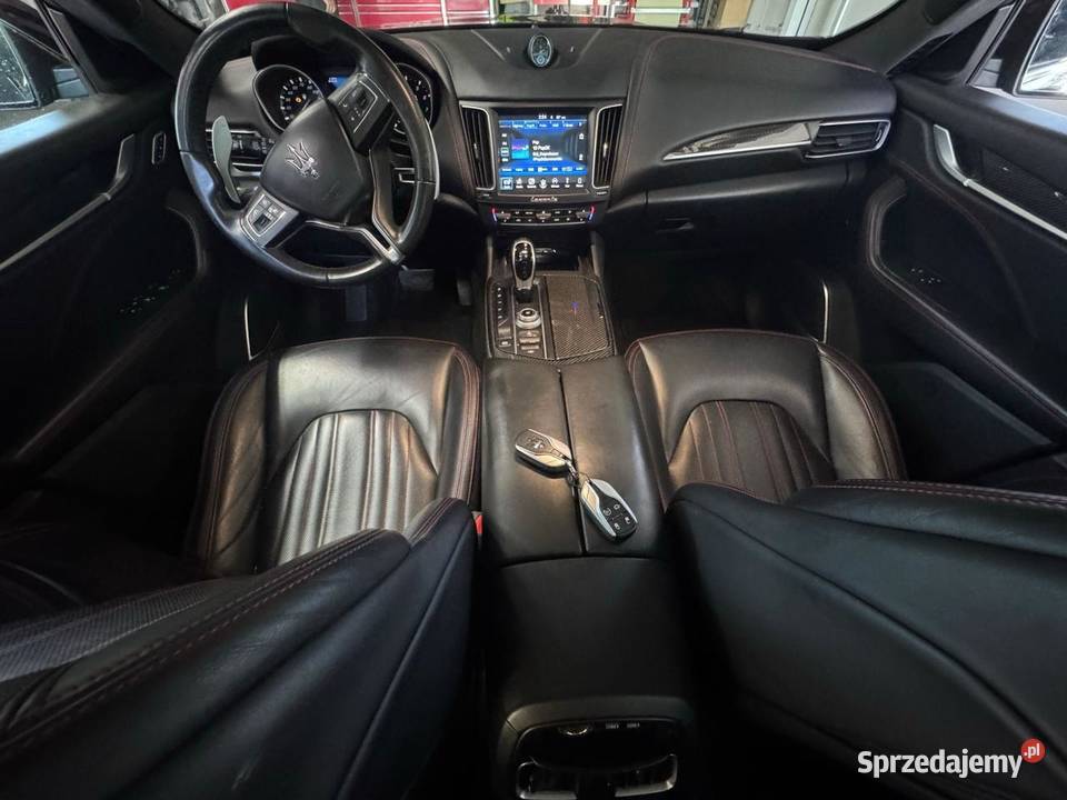 2017 MASERATI LEVANTE S LUXURY Levante