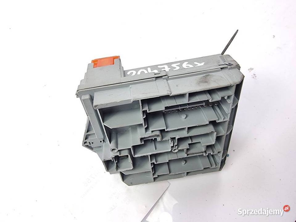 SKRZYNKA BEZPIECZNIKÓW FIAT BRAVO 51775686 osobowe Lipno