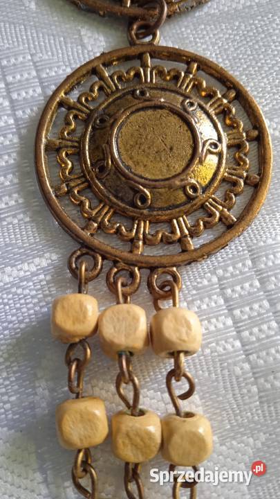 PRZEWIESZKA MEDALION Z MOSIĄDZU I KORALIKÓW Z Piła