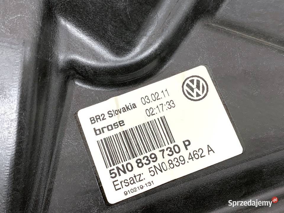 PODNOŚNIK SZYBY PRAWY TYŁ VW TIGUAN SUV 0718 osobowe