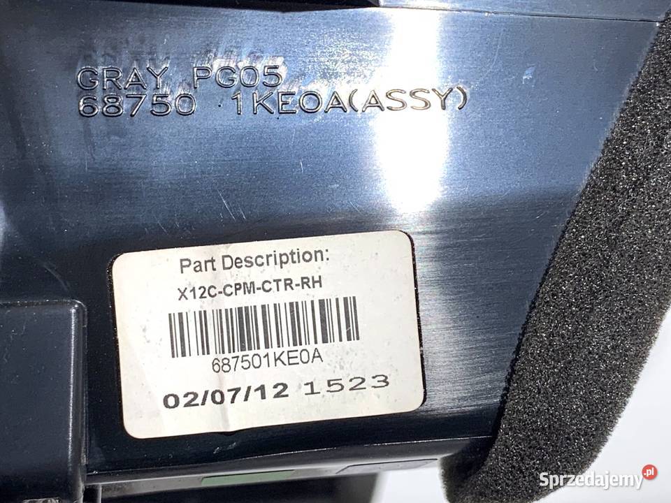 KRATKA NAWIEWU PRZÓD NISSAN JUKE F15 687501KE0A Wyposażenie wnętrza podkarpackie