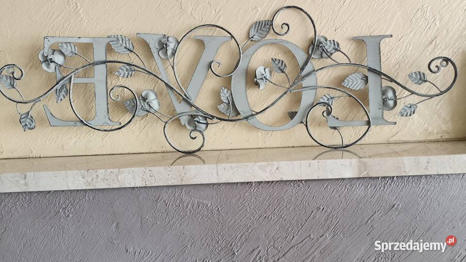 Metaloplastyka dekoracja na ścianę LOVE Zamość